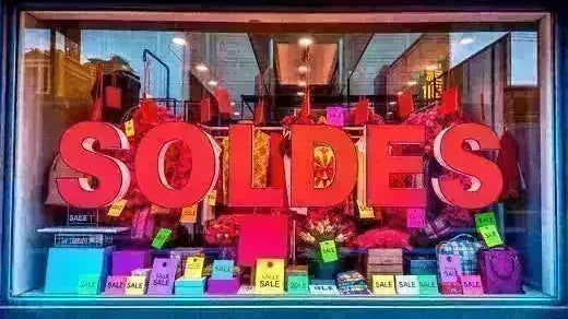Profitez des soldes dhiver 2025 chez Crocochic  jusquà 30 de remise sur notre collection de sacs et portefeuilles tendance - Crocochic