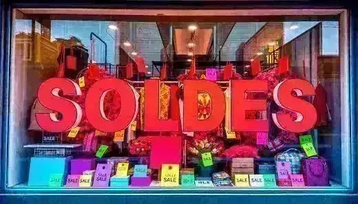 Profitez des soldes dhiver 2025 chez Crocochic  jusquà 30 de remise sur notre collection de sacs et portefeuilles tendance - Crocochic
