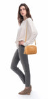 Flora & co Sac caméra bandoulière femme léger moutarde