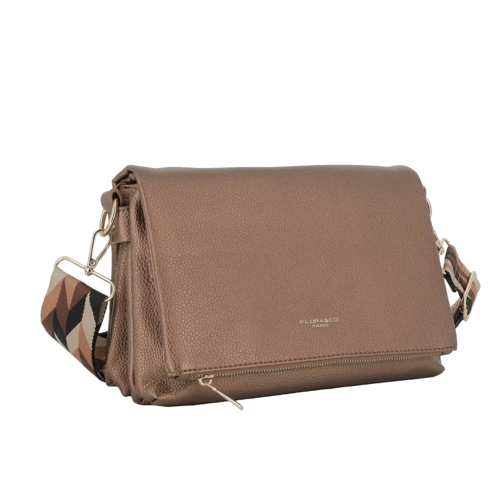 Large ivory multi-pocket shoulder bag