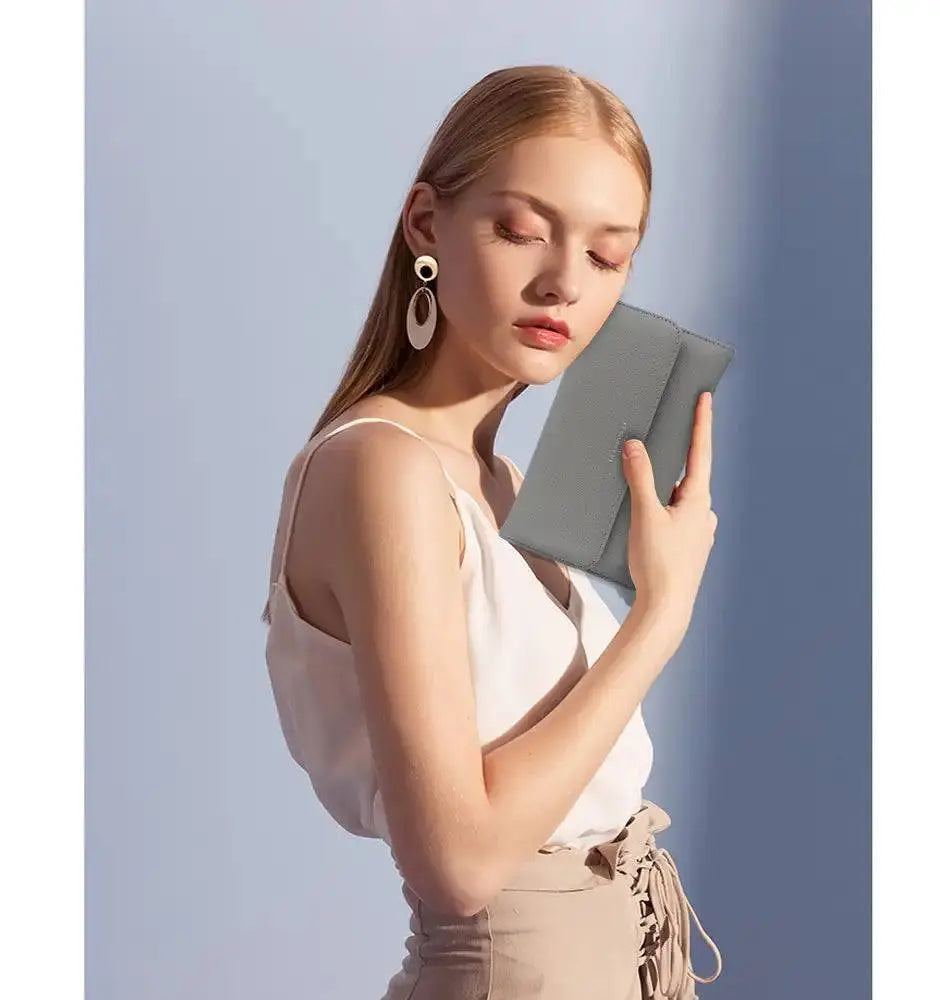 Flora & co Portefeuille chéquier femme tout en un gris