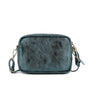 Sac bandoulière femme cuir irisé bleu canard élégant et tendance.