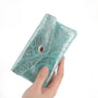 Vue 3 du Porte-monnaie long suédé irisé baroque 05A Turquoise en cuir par Made in Italy.