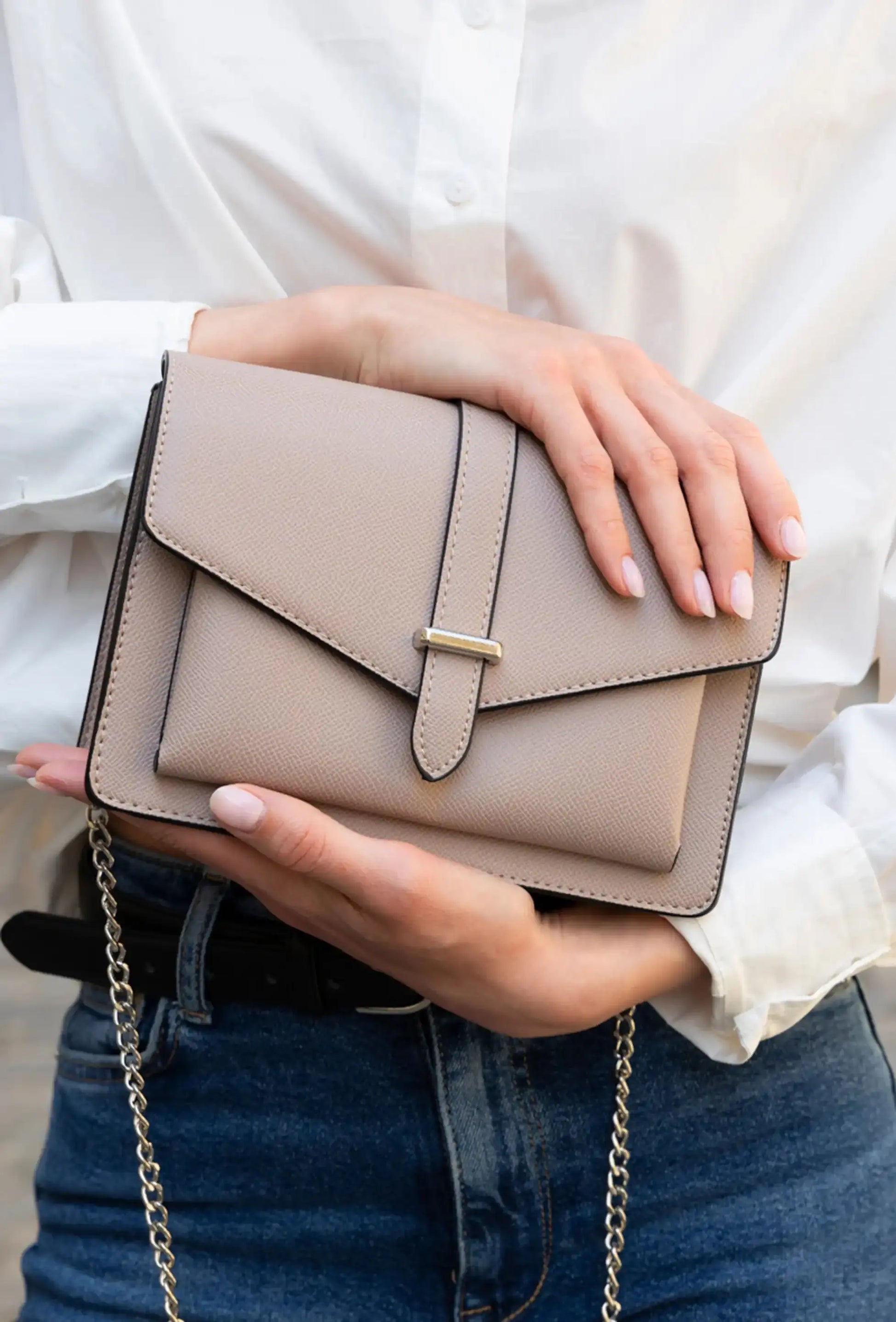 Flora & co Sac double bandoulières chaîne à magnétique beige