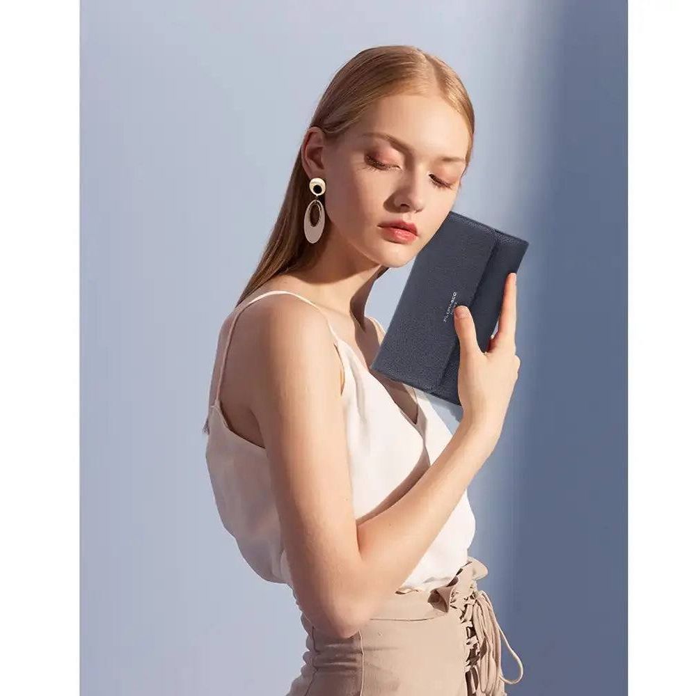 Flora & co Portefeuille chéquier femme souple bleu