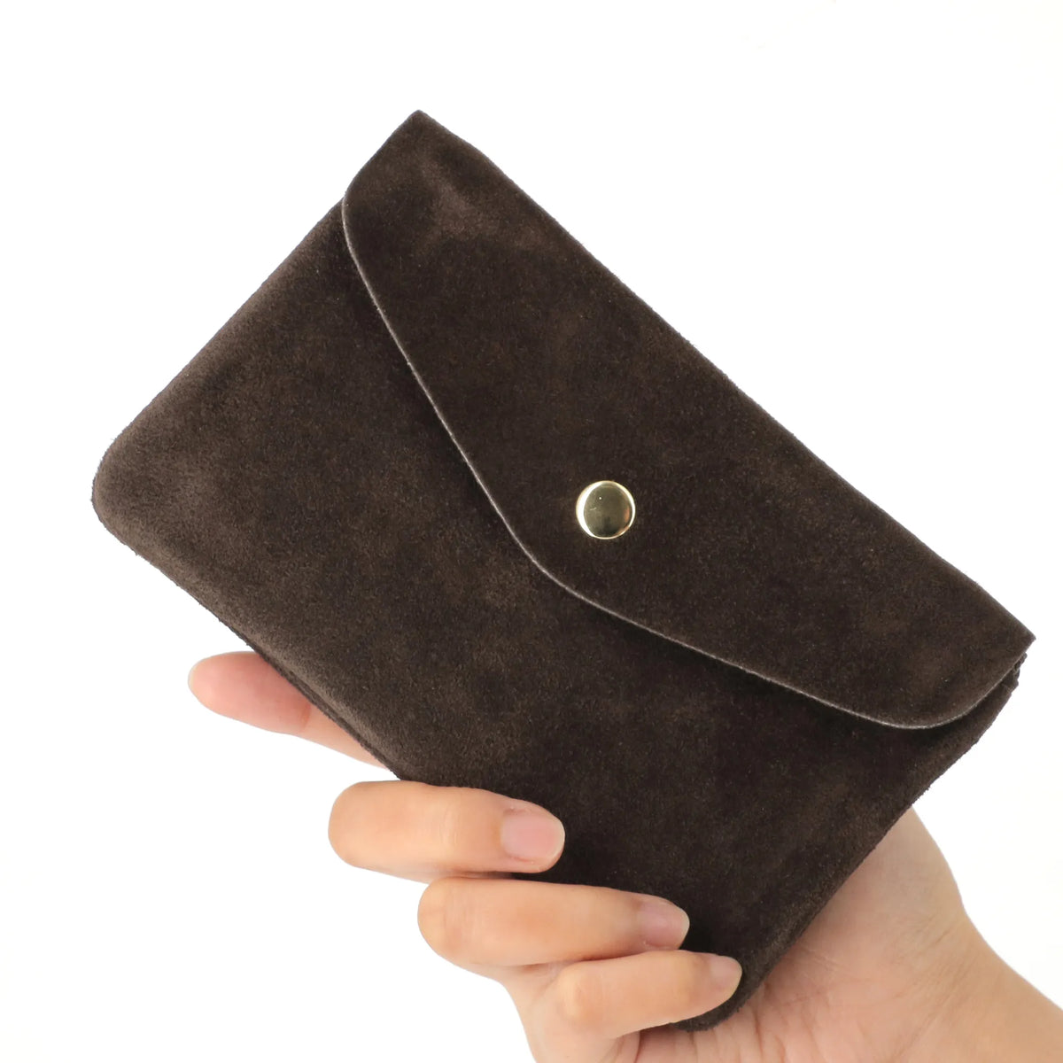 Vue principale du Grand portefeuille cuir suède compatible passeport Chocolat en Cuir couleur CHOCOLAT.