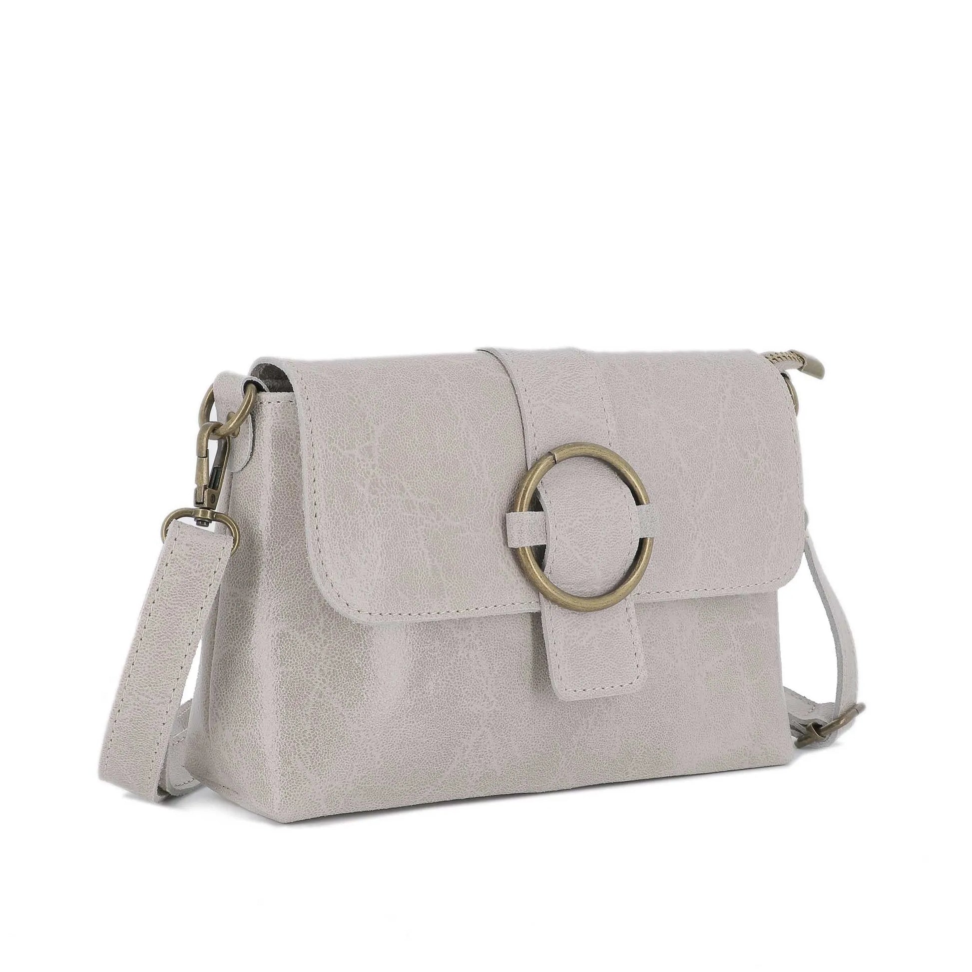 Vue 3 du Sac bandoulière cuir lisse irisé boucle vintage Beige en Cuir couleur BEIGE - Detail.